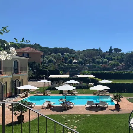 Agnese Hotel 3*