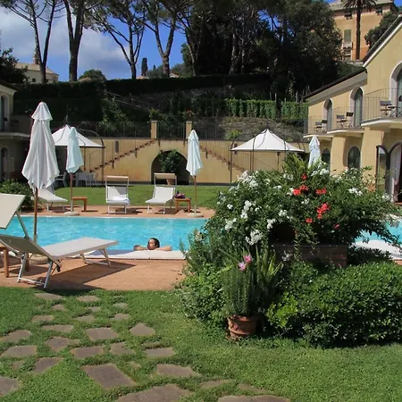 Agnese Hotel 3*