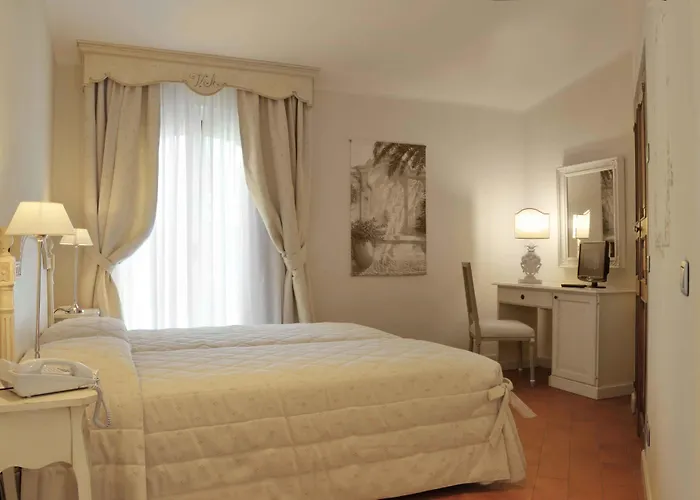 Hotel Agnese 3*